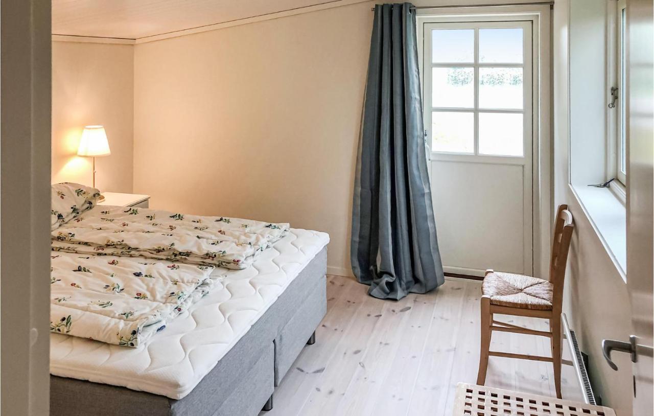 Beautiful Home In Fjllbacka With 2 Bedrooms And Wifi Fjällbacka Exteriör bild